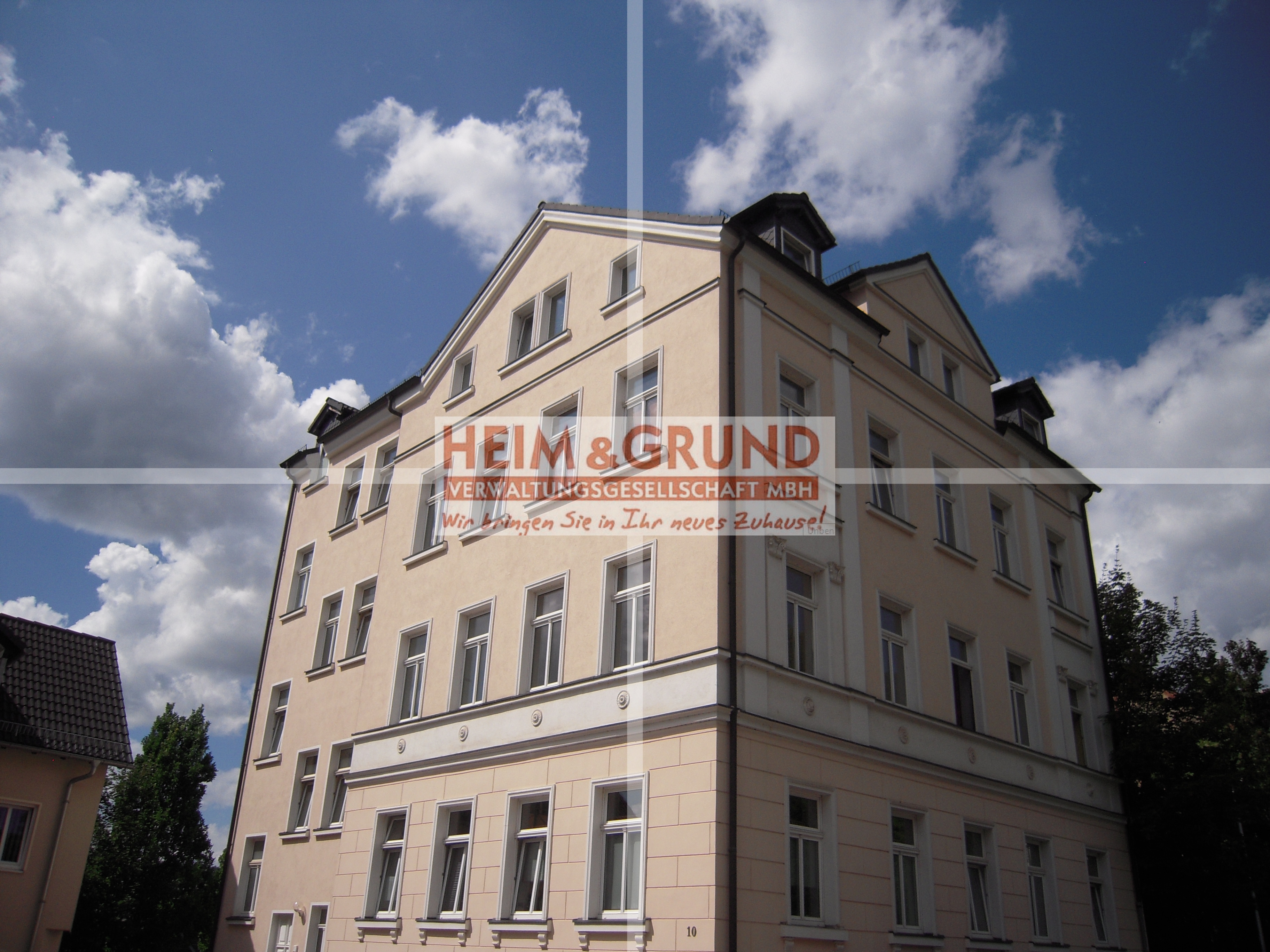 Grosse 4 Raum Wohnung In Der Stadtmitte Geschwister Scholl Strasse 10 07546 Gera Stadtmitte